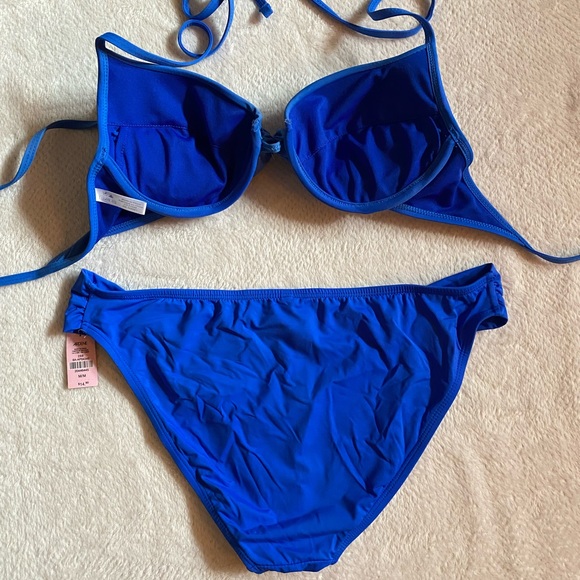 Bundle of 2 blue bikinis - Picture 8 of 9
